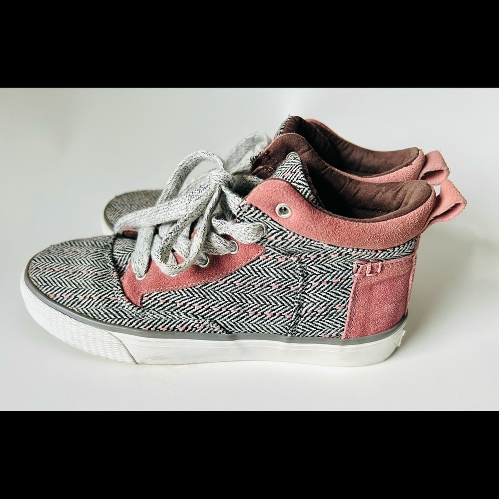 TOMS Hightops - Herringbone.